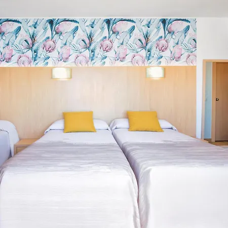Servigroup Pueblo Hotel 3*