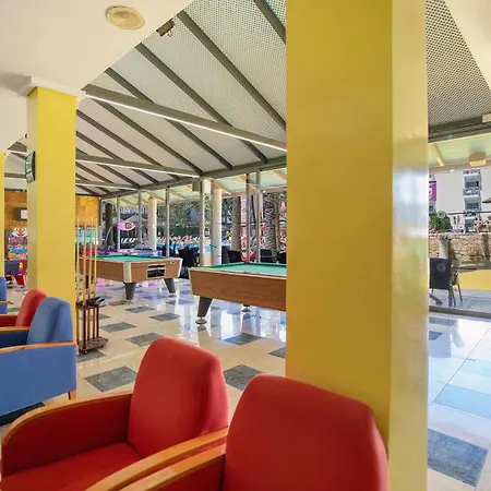 Servigroup Pueblo Μπένιντορμ